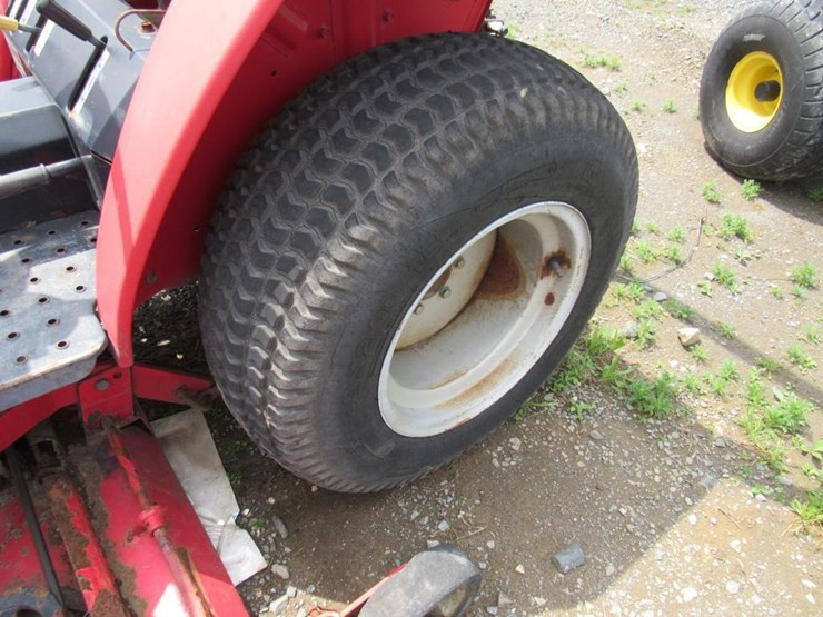 massey-ferguson-4-image-5