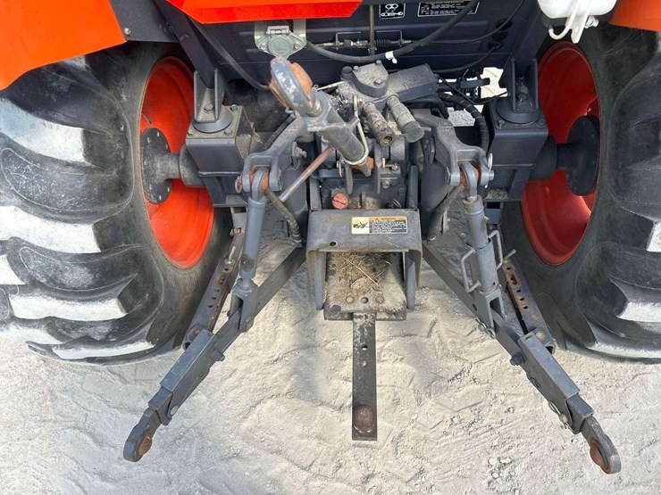 2007-kubota-m5040d-image-14