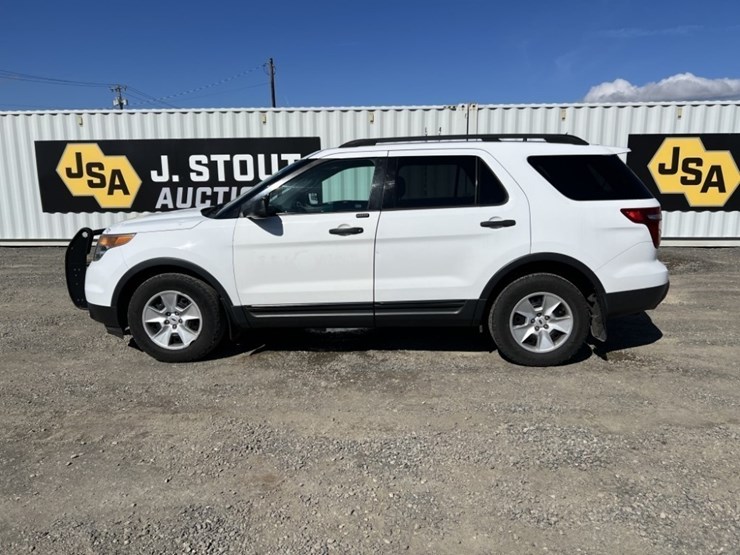 2014-ford-explorer-image-7