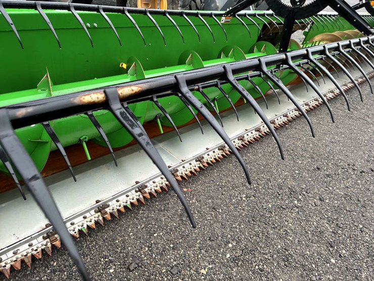 2013-john-deere-635f-image-29