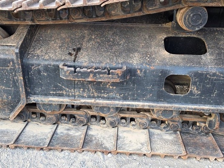 2013-deere-160g-lc-image-20