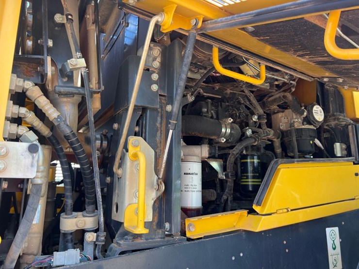 komatsu-wa380-8-image-30