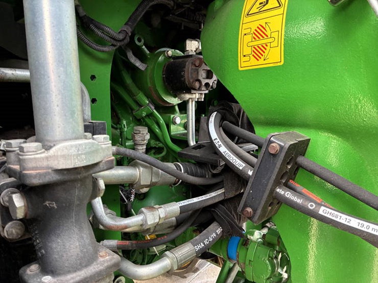 2018-john-deere-9620-image-40