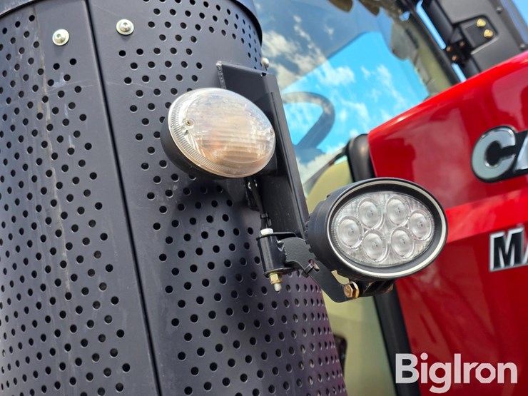 2021-case-ih-magnum-380-rowtrac-image-16