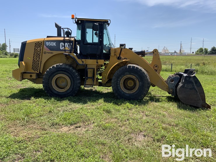 2014-caterpillar-950k-image-4