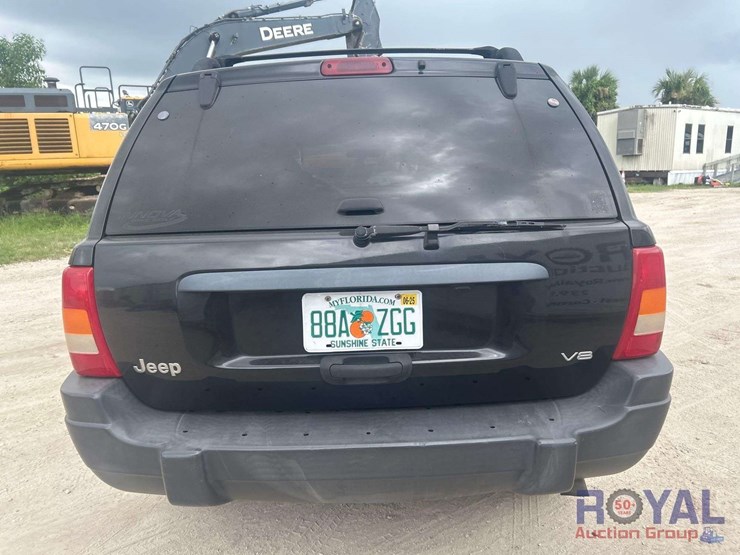 2004-jeep-grand-cherokee-image-19