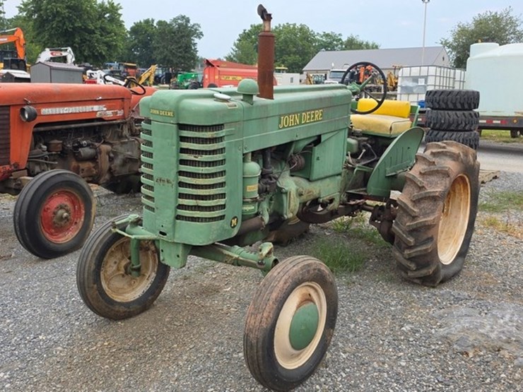 john-deere-m-image-2