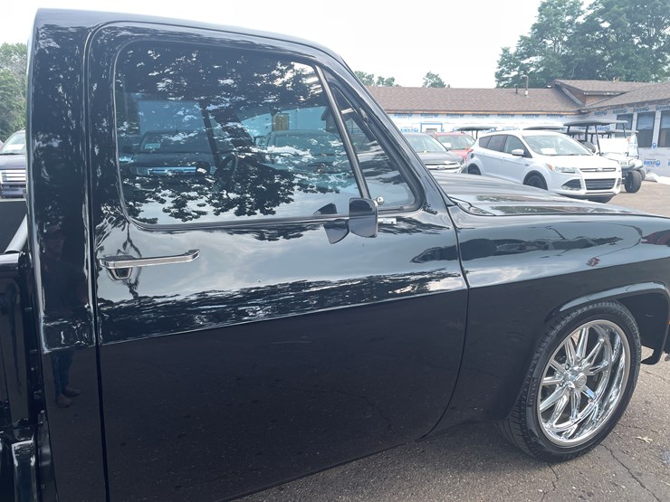 1982-chevrolet-c10-image-14