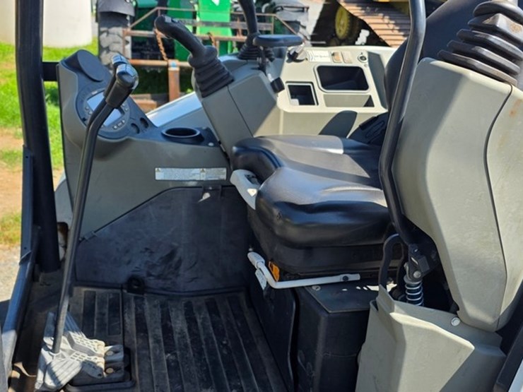 2020-bobcat-e35i-image-46