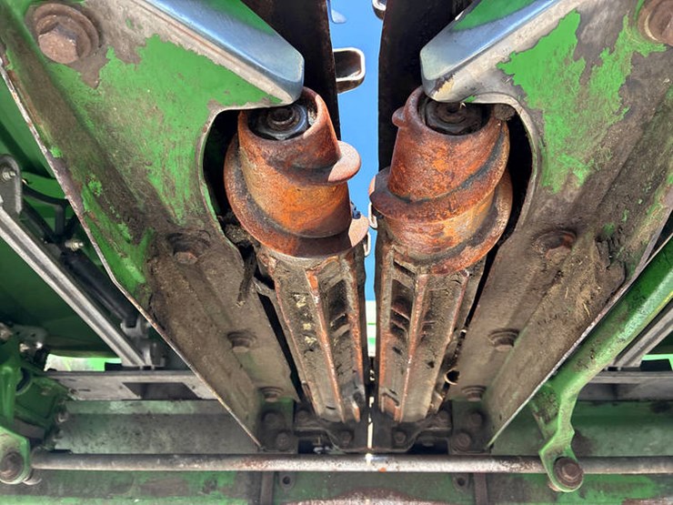 2013-john-deere-612c-image-49