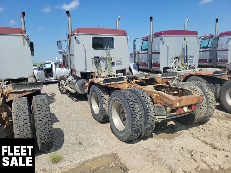 2012-western-star-4900-image-2
