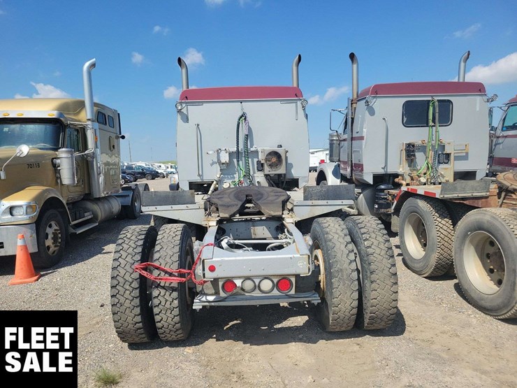 2014-western-star-4900-image-15