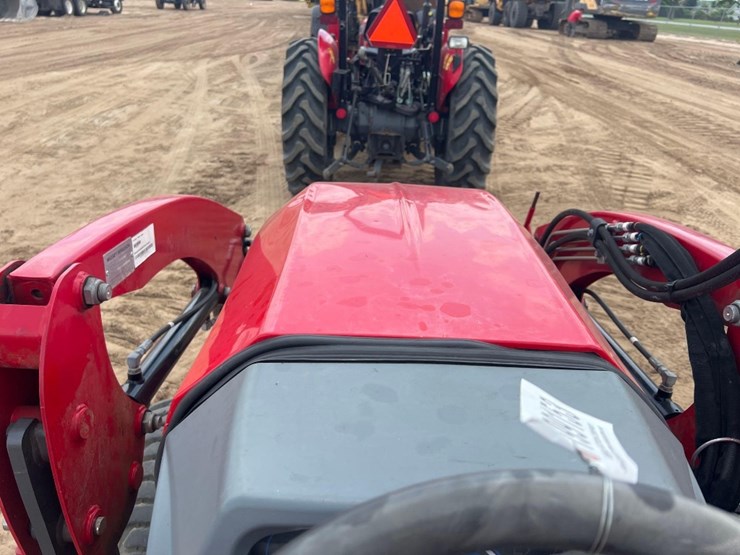 2022-massey-ferguson-1835e-image-30