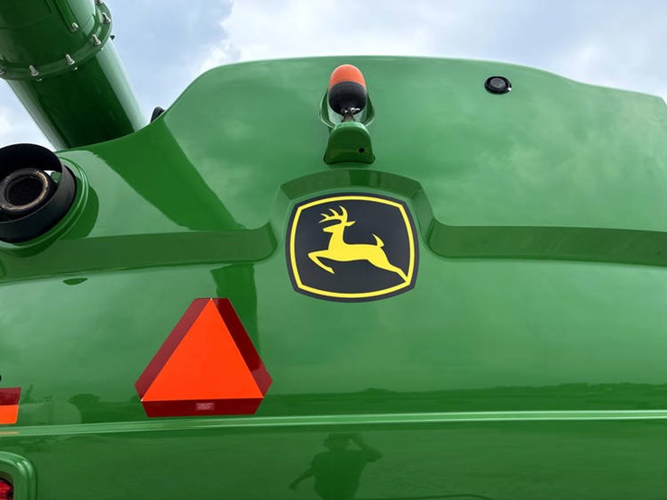 2016-john-deere-s680-image-35