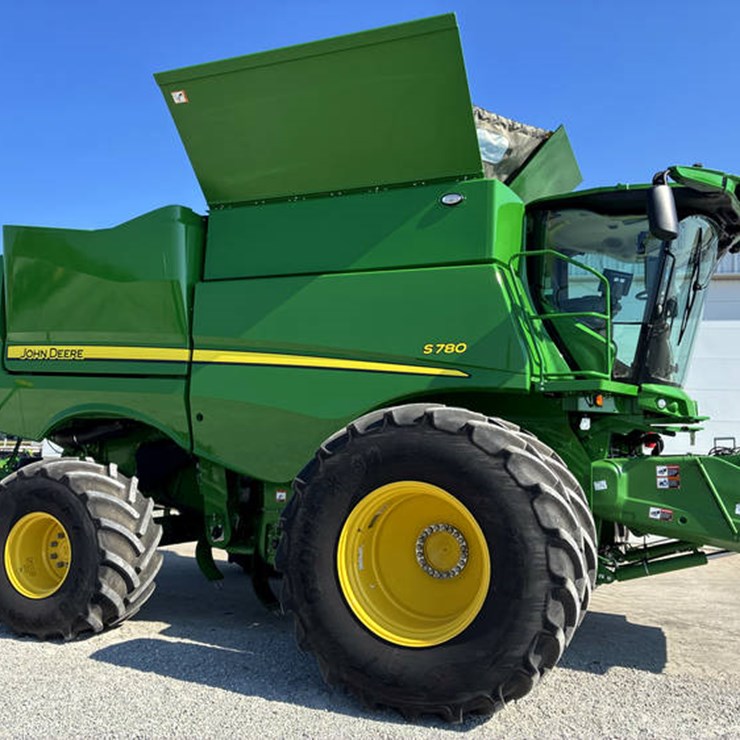 2024 JOHN DEERE S780