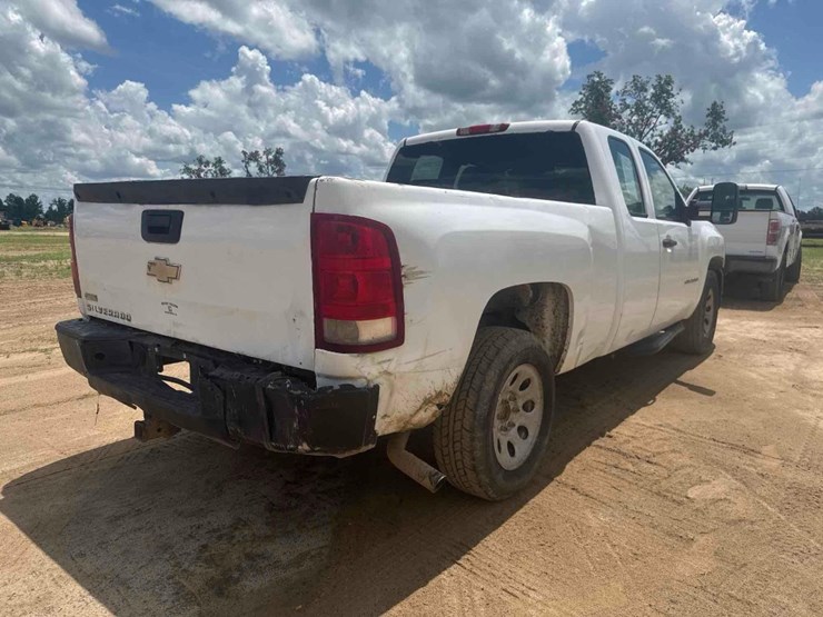 2008-chevrolet-silverado-image-6
