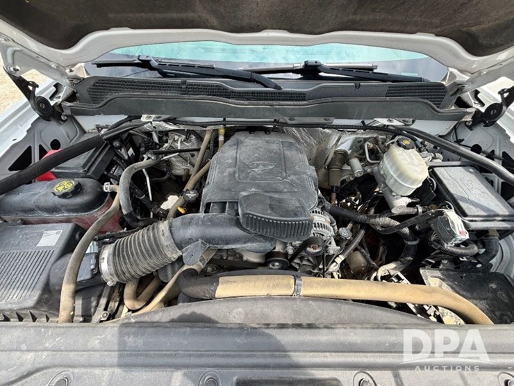 2015-chevrolet-2500hd-image-44