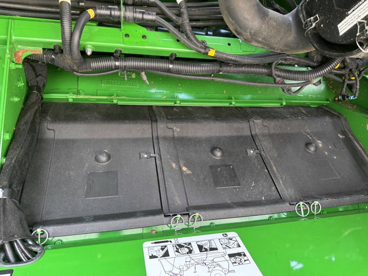 2022-john-deere-s780-image-94