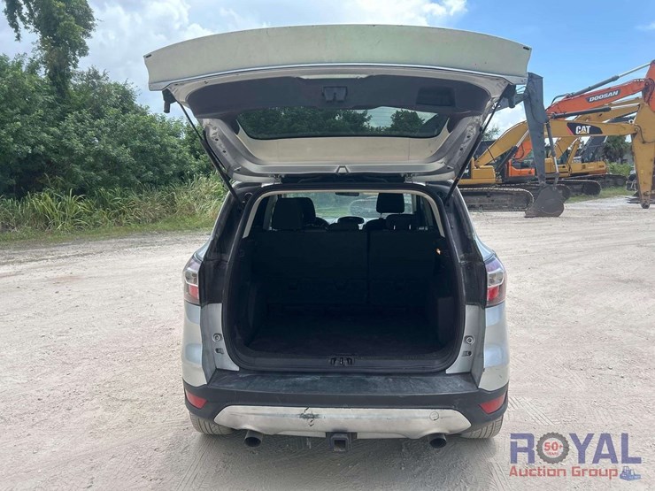 2017-ford-escape-image-22