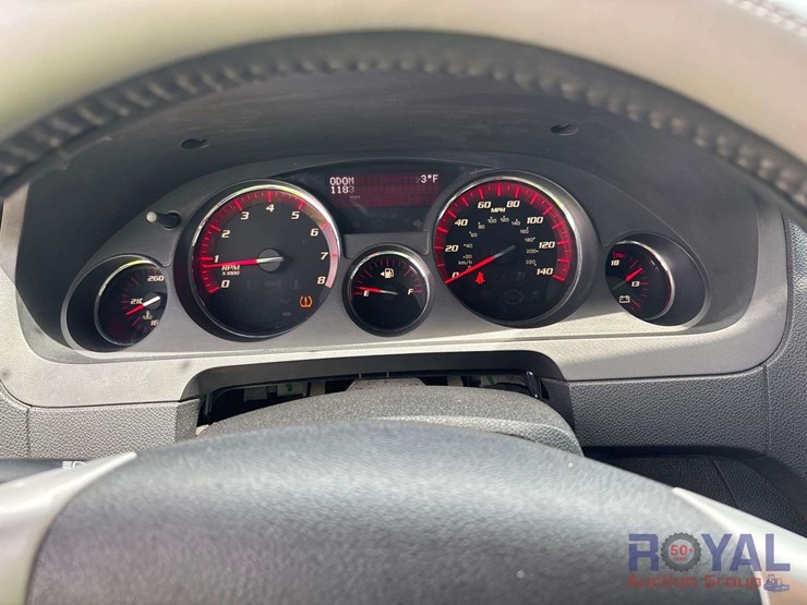 2011-gmc-acadia-sle-image-9