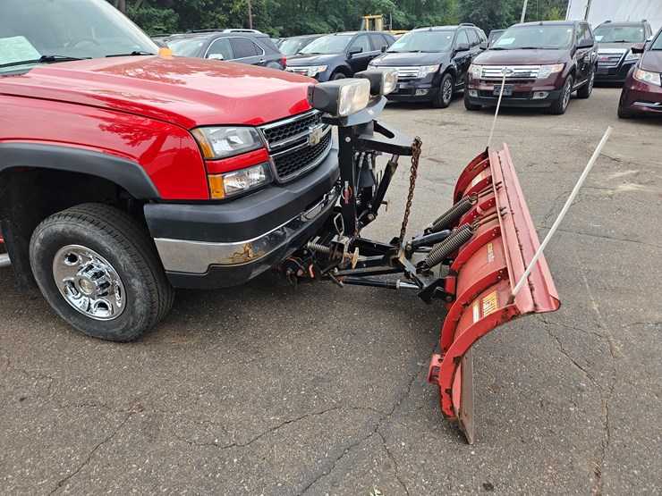 2006-chevrolet-silverado-2500-image-63