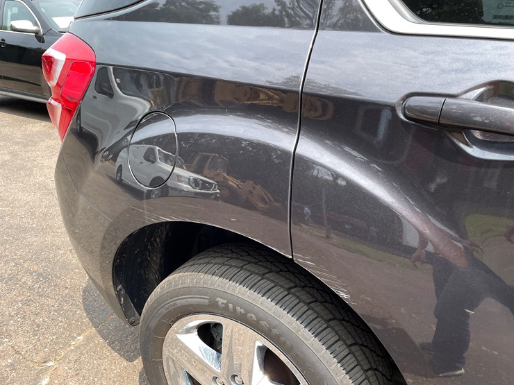 2016-chevrolet-equinox-lt-image-39