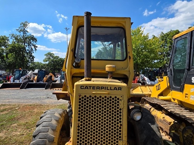 1977-caterpillar-910-image-19