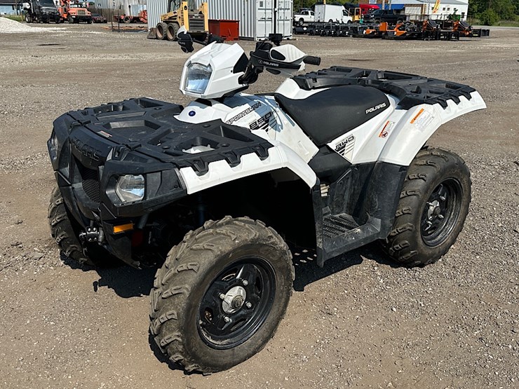 2016-polaris-sportsman-image-1
