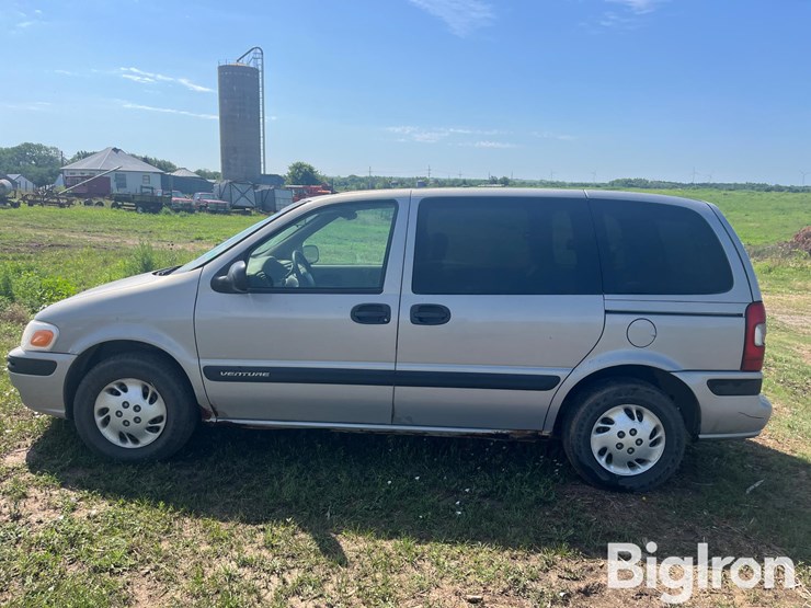 2001-chevrolet-venture-image-8