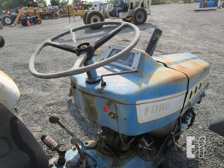 ford-5000-image-11