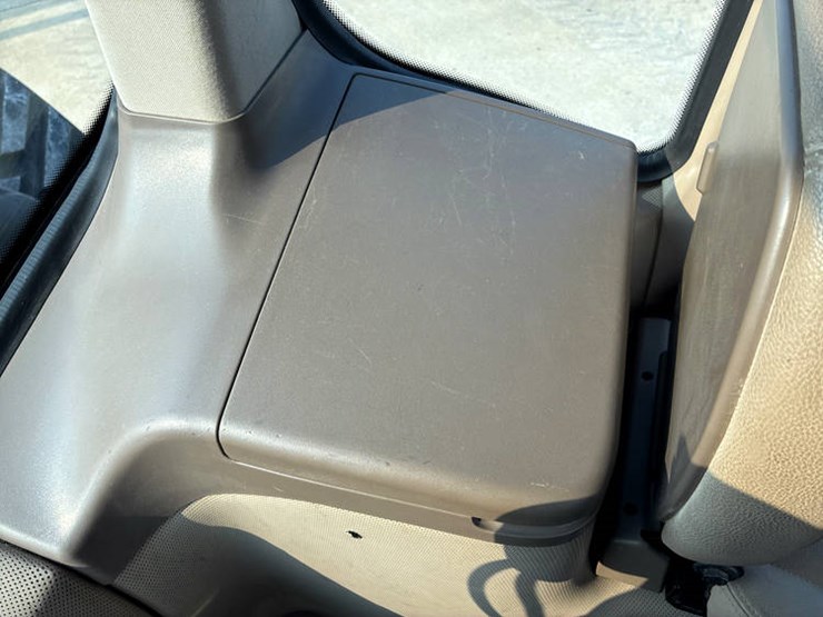 2018-john-deere-9420rx-image-98