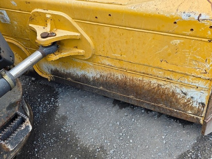 2014-deere-700k-lgp-image-42