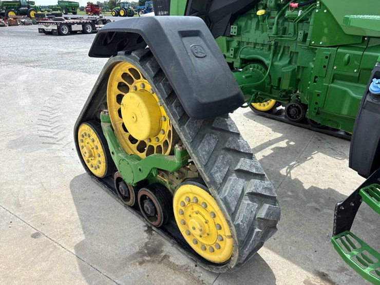 2021-john-deere-8rx-310-image-36