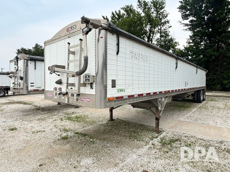 2014-wilson-grain-trailer-image-2