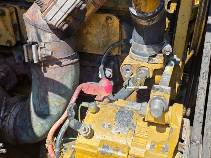 1997-caterpillar-953c-image-42