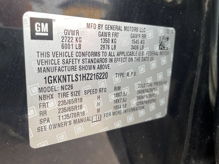2017-gmc-acadia-image-76