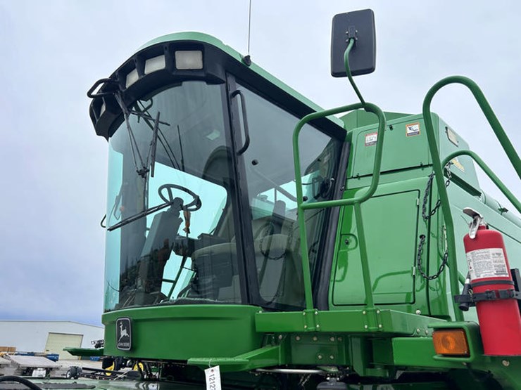 2001-john-deere-9550-image-19