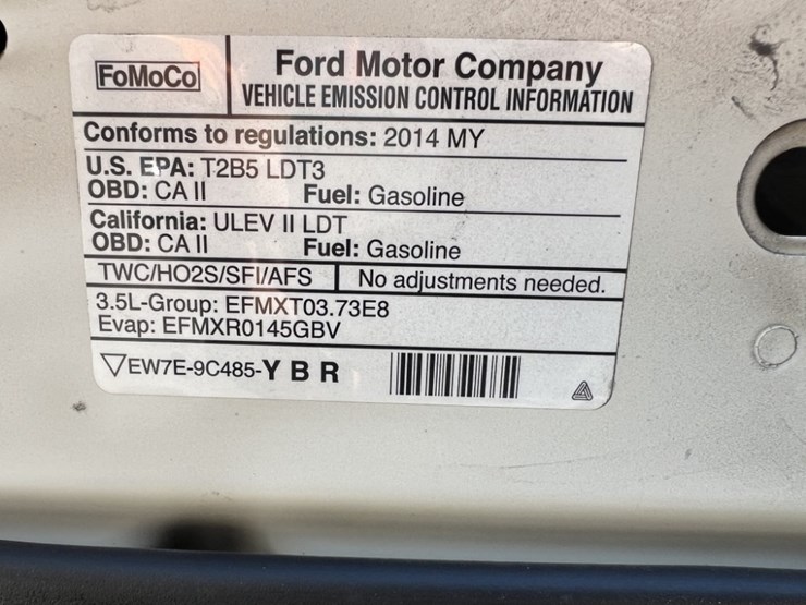 2014-ford-explorer-image-32