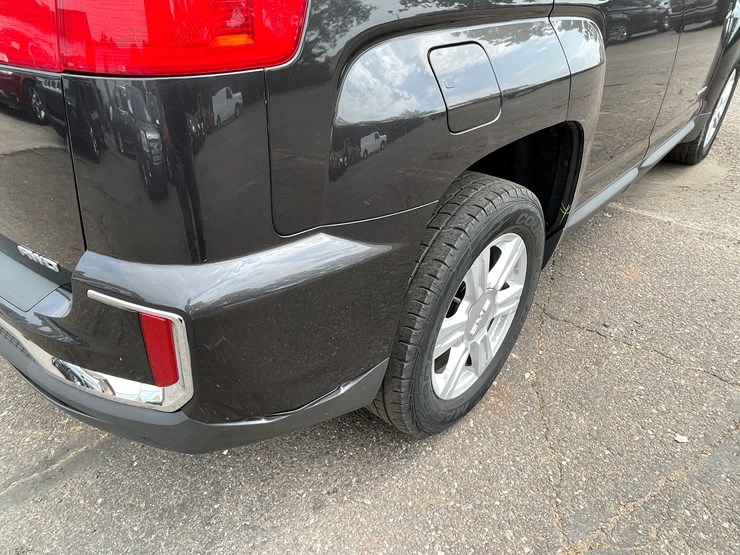 2016-gmc-terrain-sle-image-26