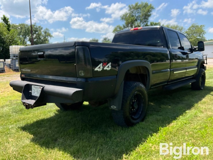 2006-chevrolet-silverado-2500-image-5