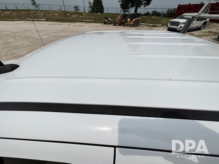 2015-chevrolet-2500hd-image-43