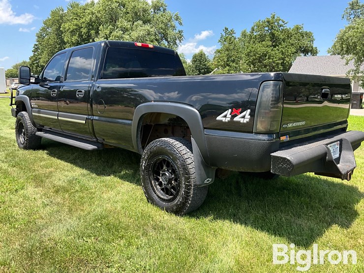 2006-chevrolet-silverado-2500-image-7