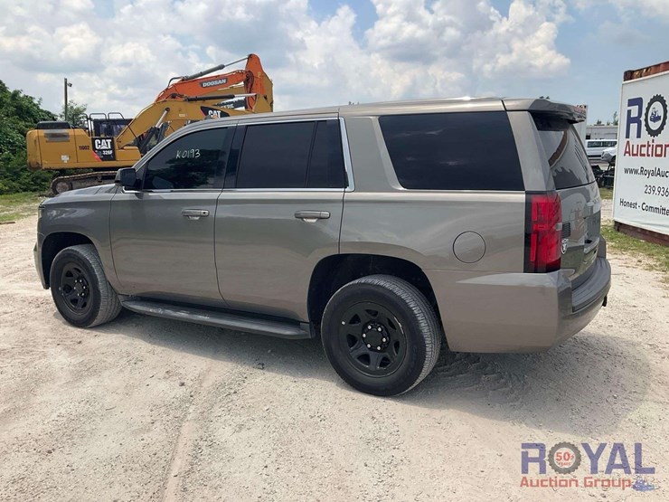 2018-chevrolet-tahoe-image-4