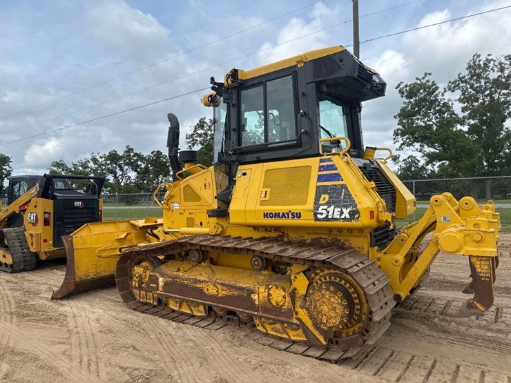 2021-komatsu-d51ex-24-image-8