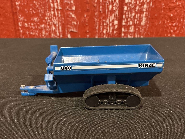 kinze-840-image-3