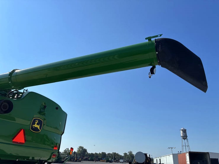 2024-john-deere-s780-image-25