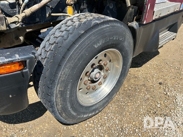 1995-kenworth-t600-image-11