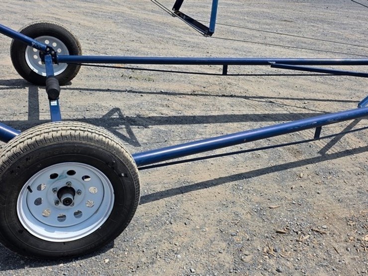 new-harvest-t852-8"x52'-transport-auger-image-13