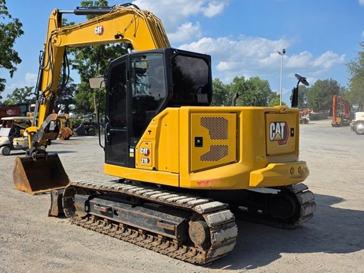2023-caterpillar-310-image-4