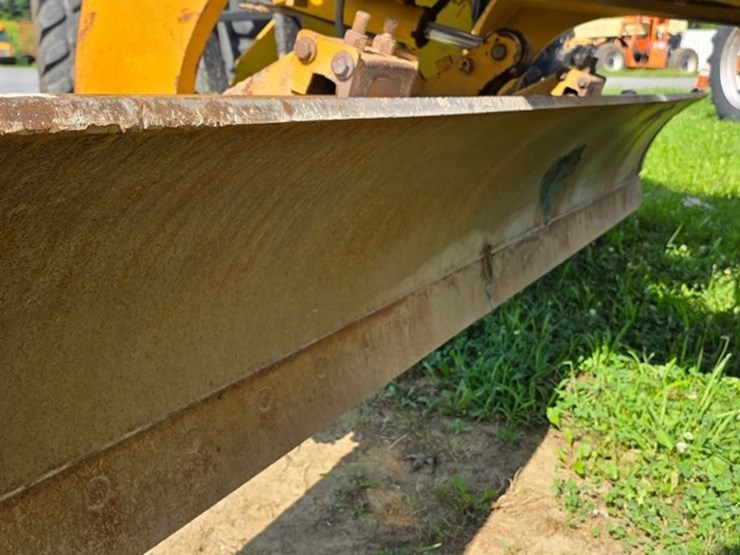 2009-caterpillar-140m-vhp-image-49